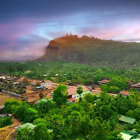 Family Batcave Homestay Battambang Zewnętrze zdjęcie