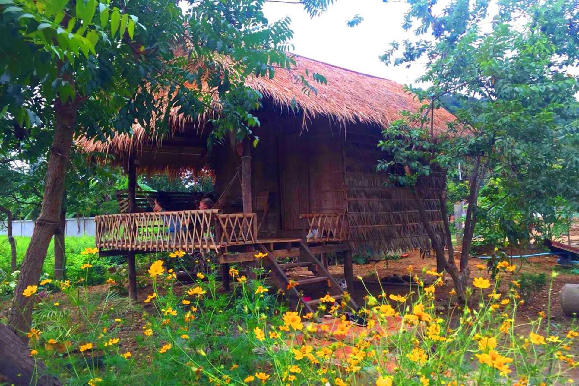 Family Batcave Homestay Battambang Zewnętrze zdjęcie