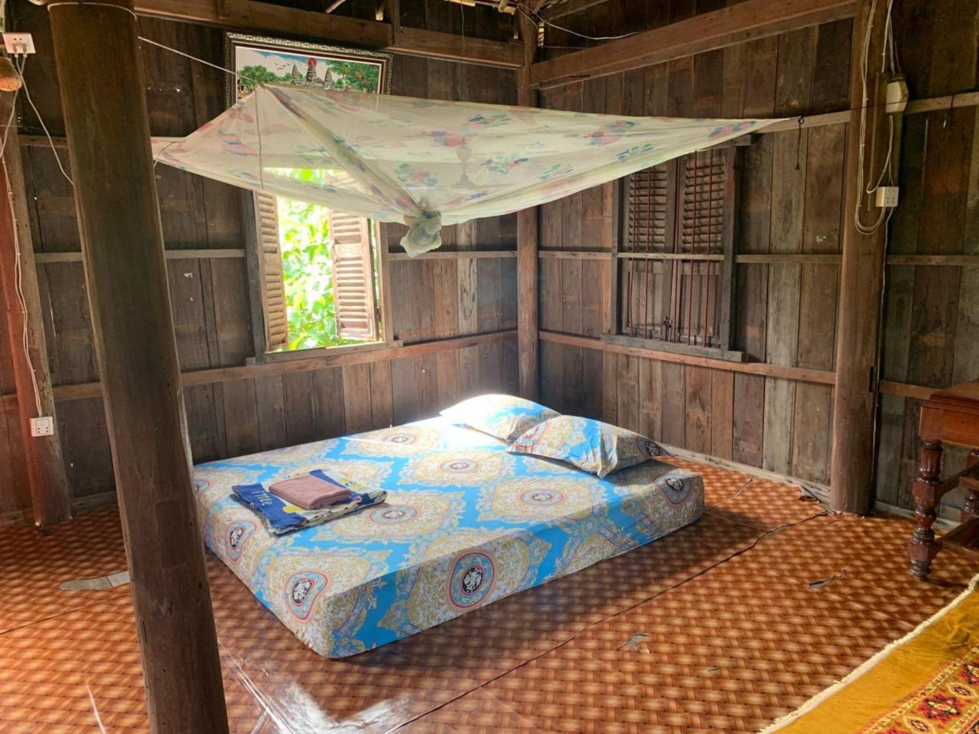 Family Batcave Homestay Battambang Zewnętrze zdjęcie