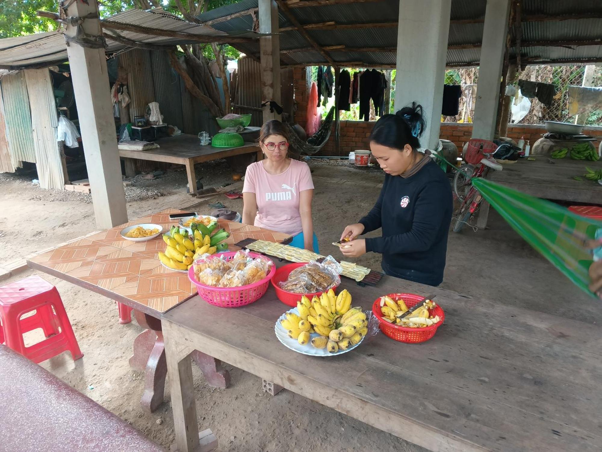 Family Batcave Homestay Battambang Zewnętrze zdjęcie