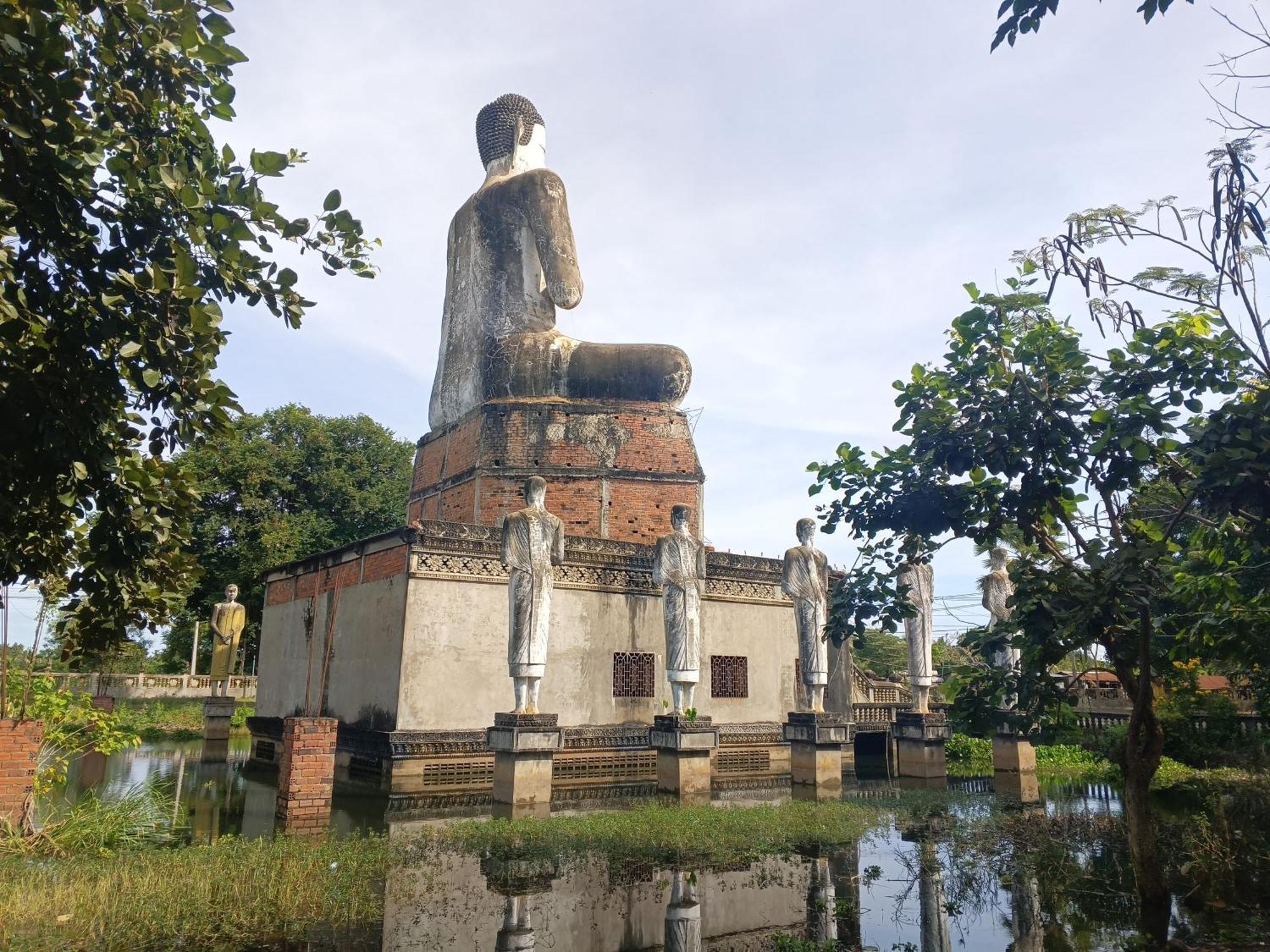Family Batcave Homestay Battambang Zewnętrze zdjęcie