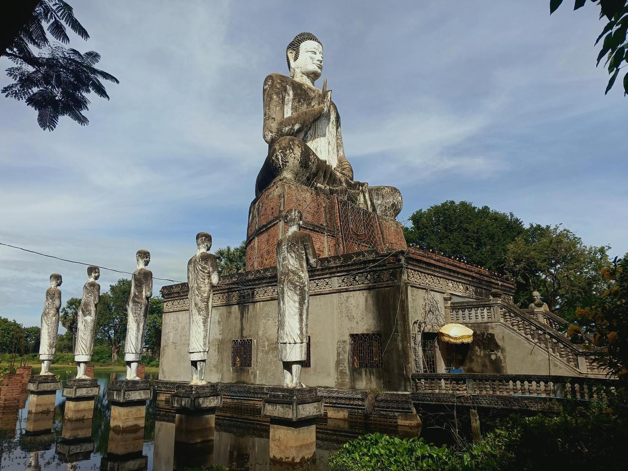 Family Batcave Homestay Battambang Zewnętrze zdjęcie