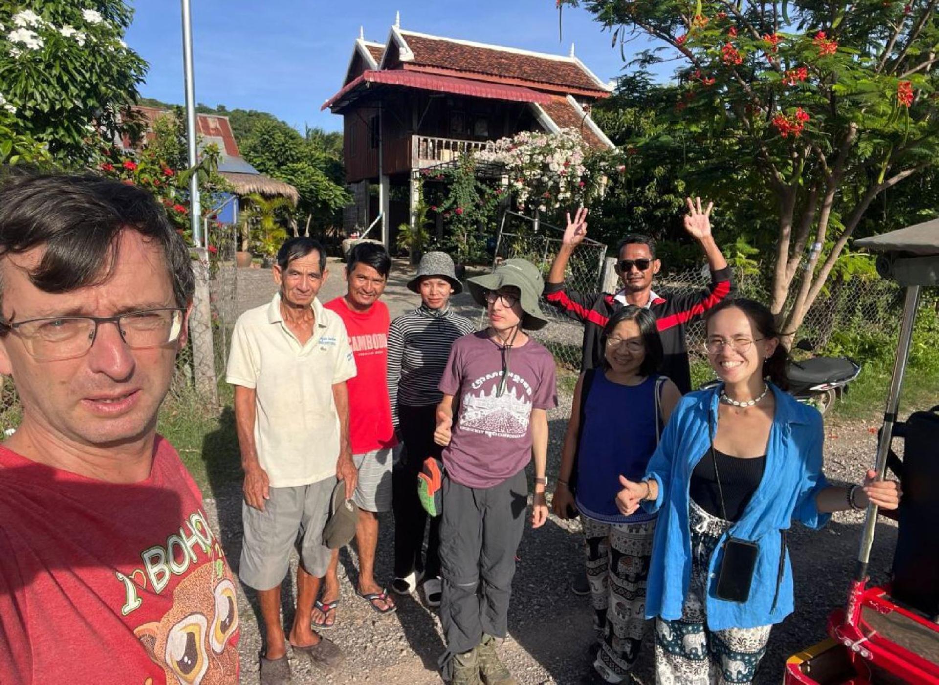 Family Batcave Homestay Battambang Zewnętrze zdjęcie